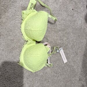 Victoria's Secret Neon Green Lace Bra